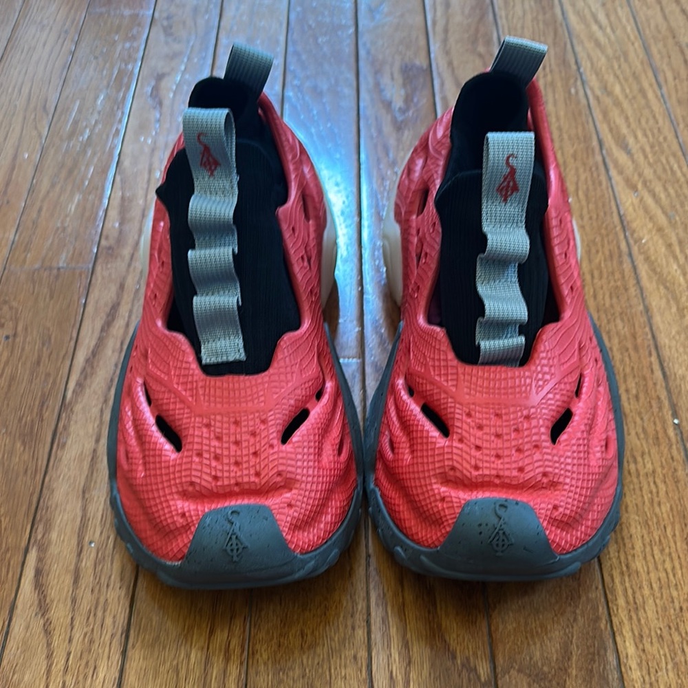 Red foam Athletic Shoes